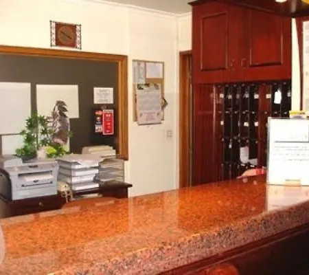 Pensao Residencial Roma 2*